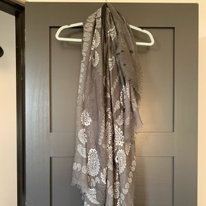 Free people scarf